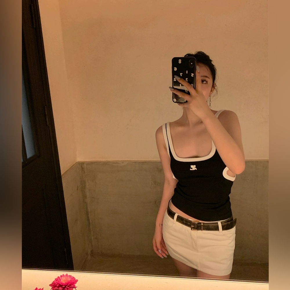 Korean style Black and White Sleeveless Crewneck Cropped Jersey Mesh Tank Top
